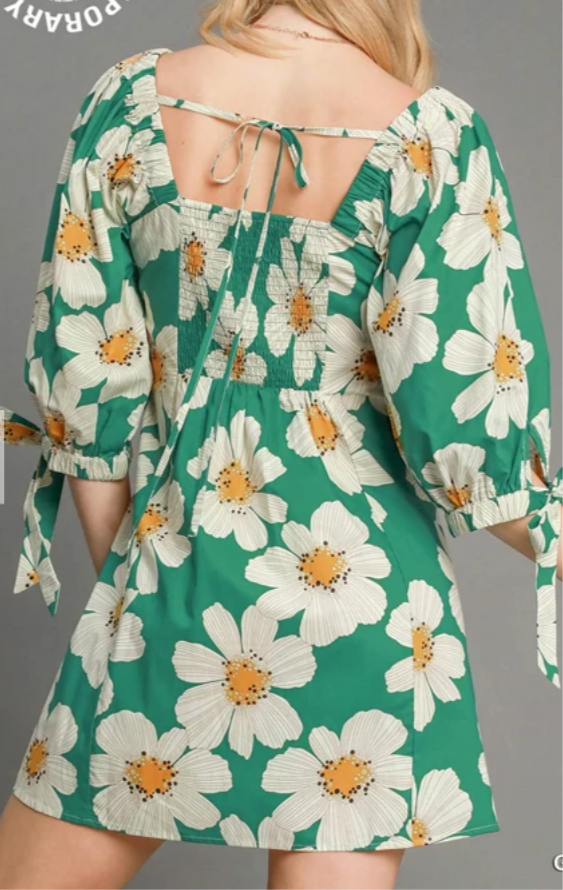 Green daisy dress